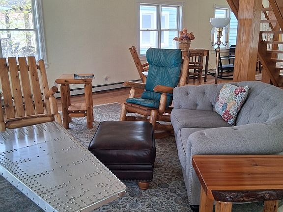 4th image of 1062 Shady Ln