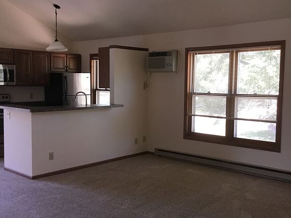 3rd image of 7641 Carrington Dr APT D