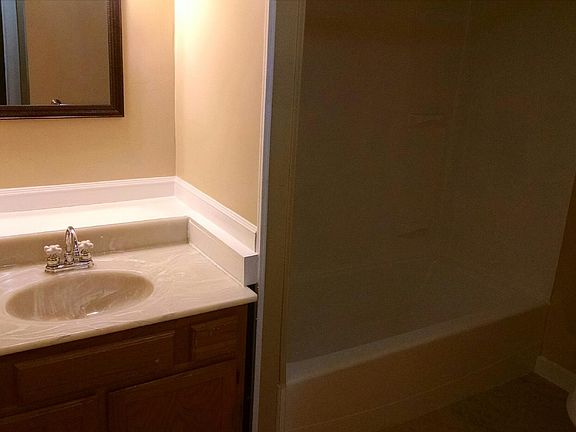 4th image of 157 Congress St #2