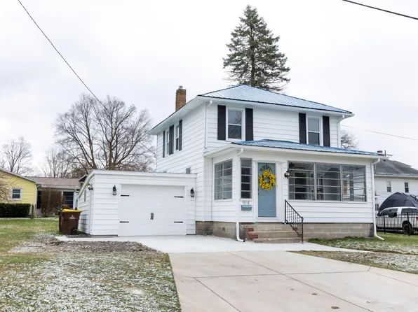 514 Cyrus St, Ionia, MI 48846