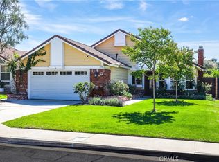270 S Raspberry Ln, Anaheim, CA 92808
