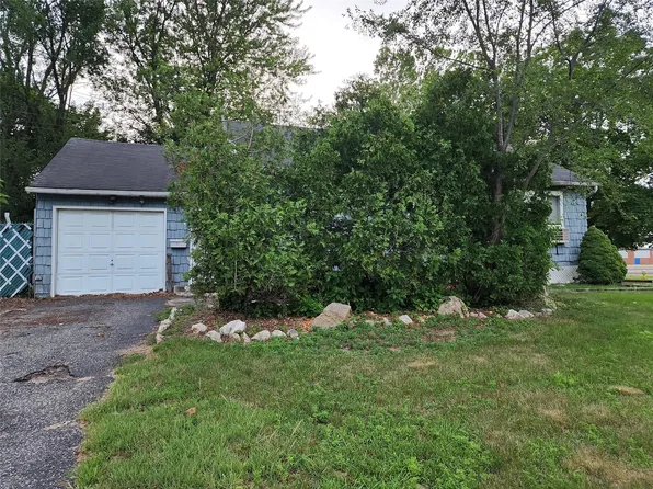 51 Morning Drive, Centereach, NY 11720