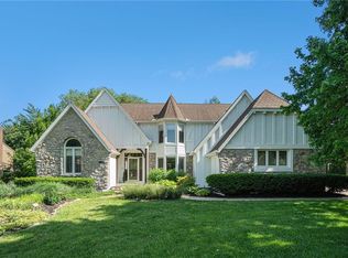 11017 W 125th St, Overland Park, KS 66213