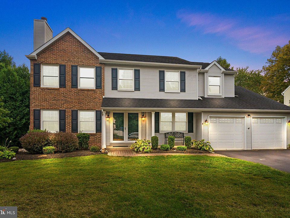 1st image of 2081 Wyngate Dr