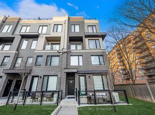 3562 Colonial Dr #13, Mississauga, ON