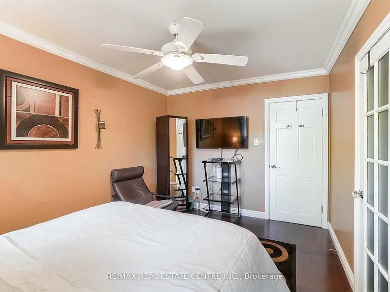 41 Clearside Pl — Photo 26