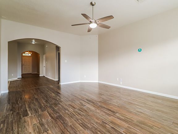 4th image of 2548 Blue Heron Cir