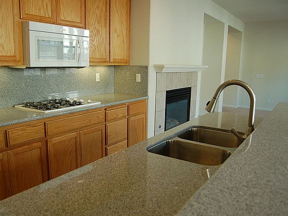3rd image of 1447 Mesa Creek Dr