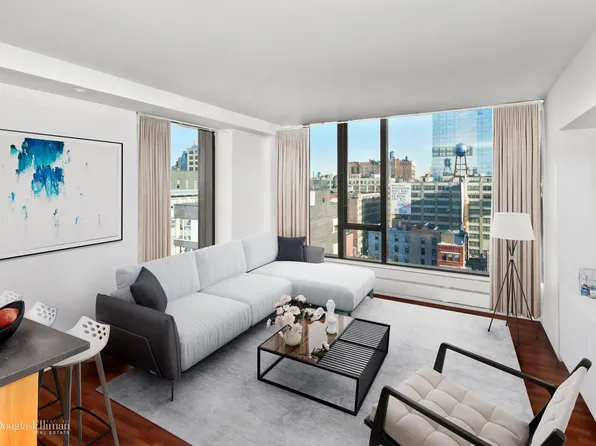 505 Greenwich Street image 1 of 6