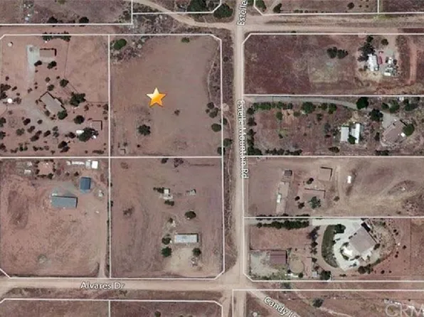 24115 Bienvenidos Rd, Perris, CA 92570