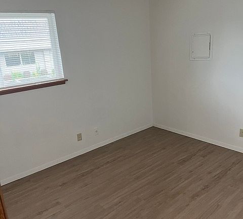 5th image of 8 S 11th Ave APT 7A