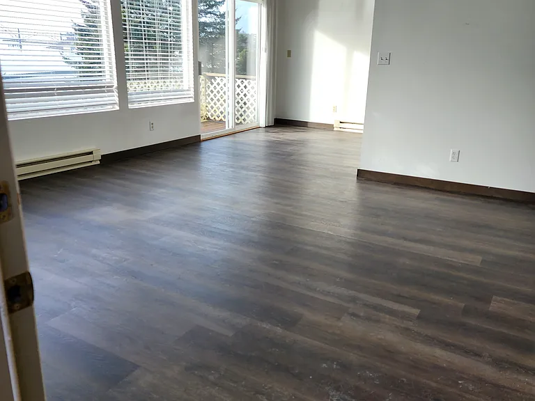 811 SE 5th St — Photo 9