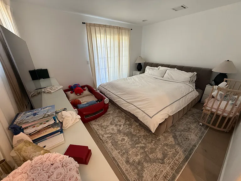 1200 E Highland Ave #205 — Photo 31