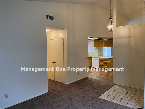 4th image of 2857 Don Goodwin Dr