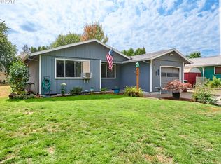 2422 Allan Ave, Hubbard, OR 97032
