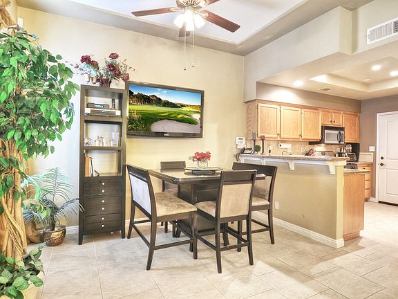 3rd image of 93 Carlsbad Ln