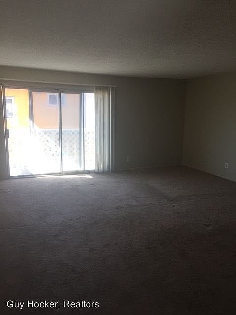 2nd image of 642 W Imperial Ave APT 1