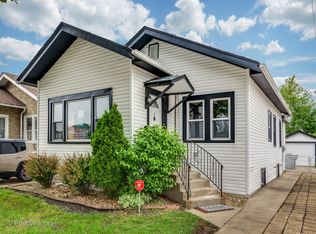 7345 W Barry Ave, Chicago, IL