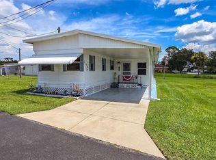 6132 Harriet St, Zephyrhills, FL 33542