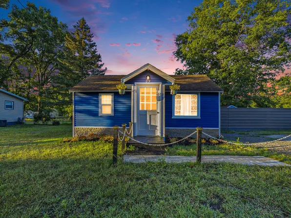 39 Buel Ave, Muskegon, MI 49445