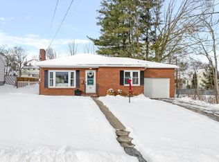 2823 Yale St, Endicott, NY 13760