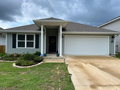 5276 Peach Dr Photo 1