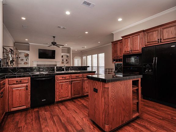 5th image of 7204 Rickmansworth Dr