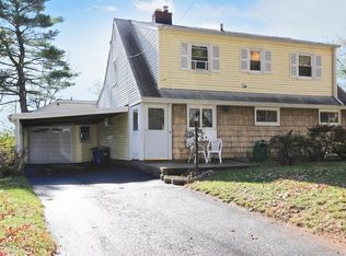 82 Ridge Rd, Rahway, NJ 07065