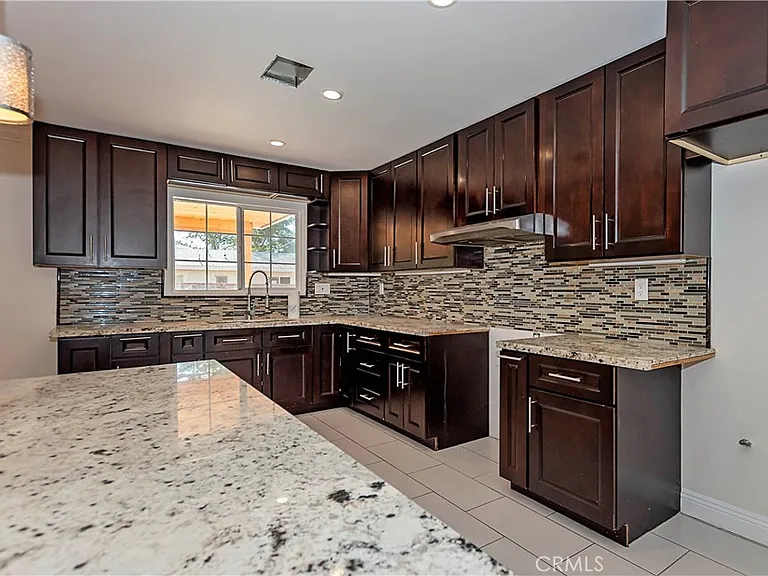 43617 Fern Ave — Photo 9
