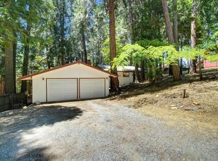 2850 Laurel Dr, Pollock Pines, CA 95726