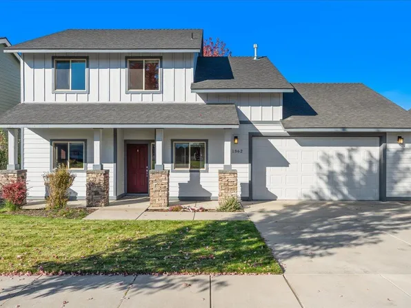 21362 Livingston Dr, Bend, OR 97701