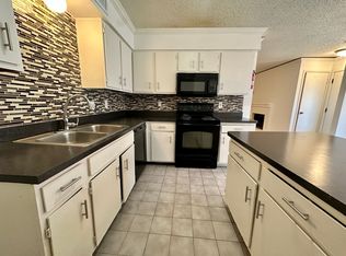 11506 Meadow Pines Ct APT B, Stafford, TX 77477