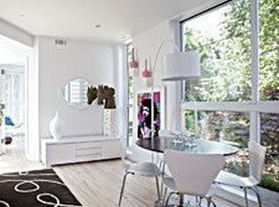 292 Powers St APT 2A, Brooklyn, NY 11211