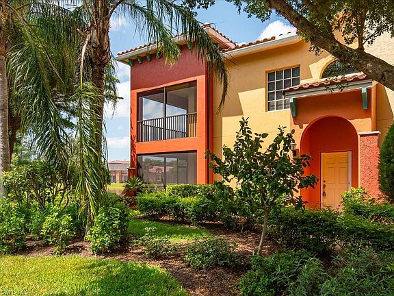 2nd image of 8565 Via Garibaldi CIR #101