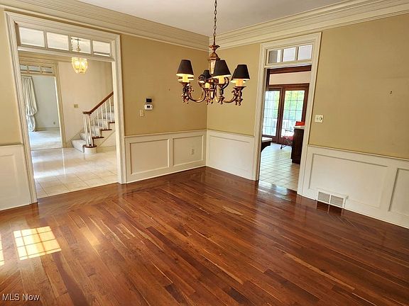 2nd image of 2992 Pine Trails Cir