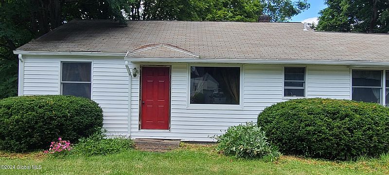 5th image of 39 Bolivar Avenue