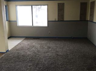 241 Virginia St, Wadsworth, NV