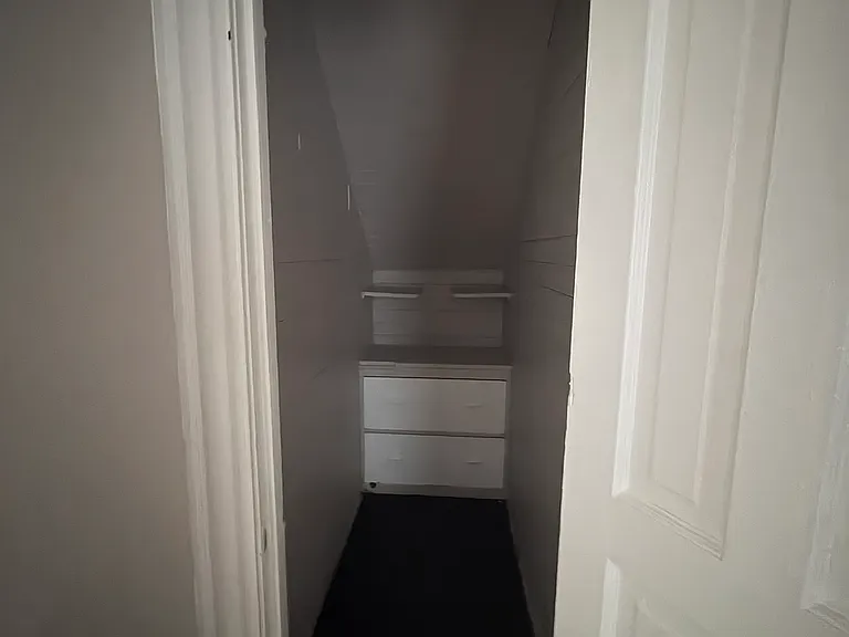 1557 Forrest Ave NE — Photo 5