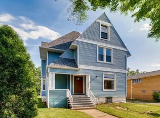 6715 34th St, Berwyn, IL 60402