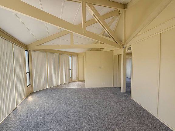 2nd image of 2909 Marion Way