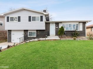 1416 Glenwood Ave, Waukegan, IL 60085