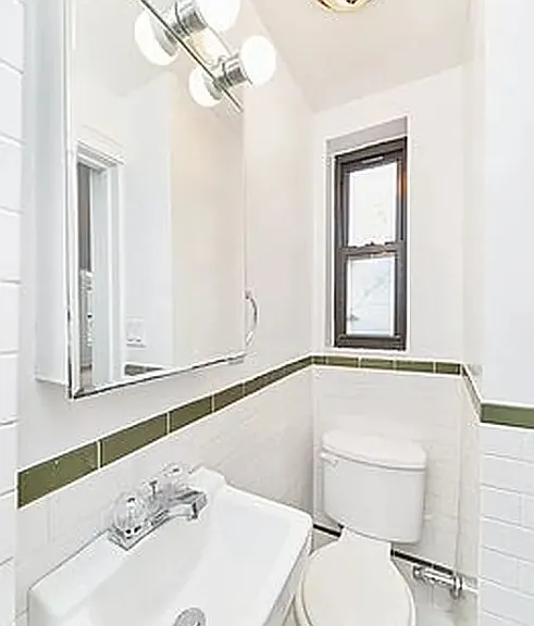 10 Morton St #5A — Photo 4