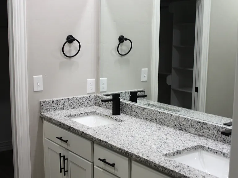 1302 Page Valley Cir — Photo 6