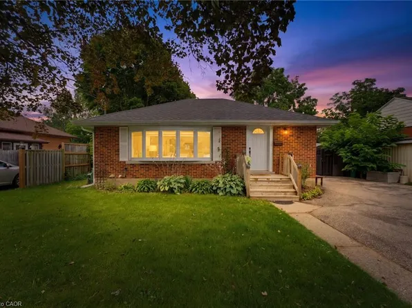 66 Scrimger Ave, Cambridge, ON N1R 4W3