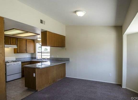 3rd image of 28841 Kimberly Ave