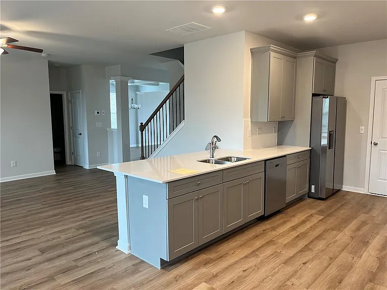 2166 Cadenza Cir — Photo 6