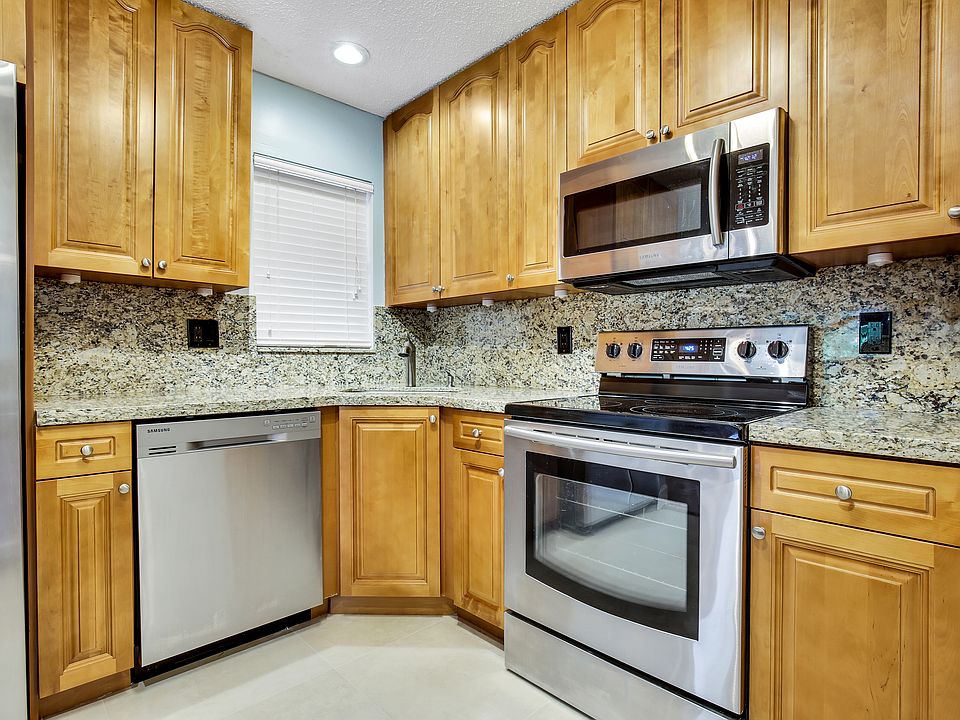 1st image of 3553 Cocoplum Cir #3477