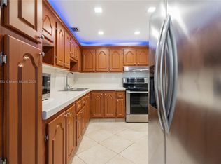 16740 NE 9th Ave APT 604, North Miami Beach, FL 33162