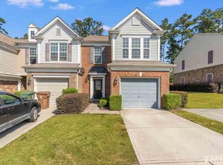 1139 Kingston Grove Dr, Cary, NC 27519