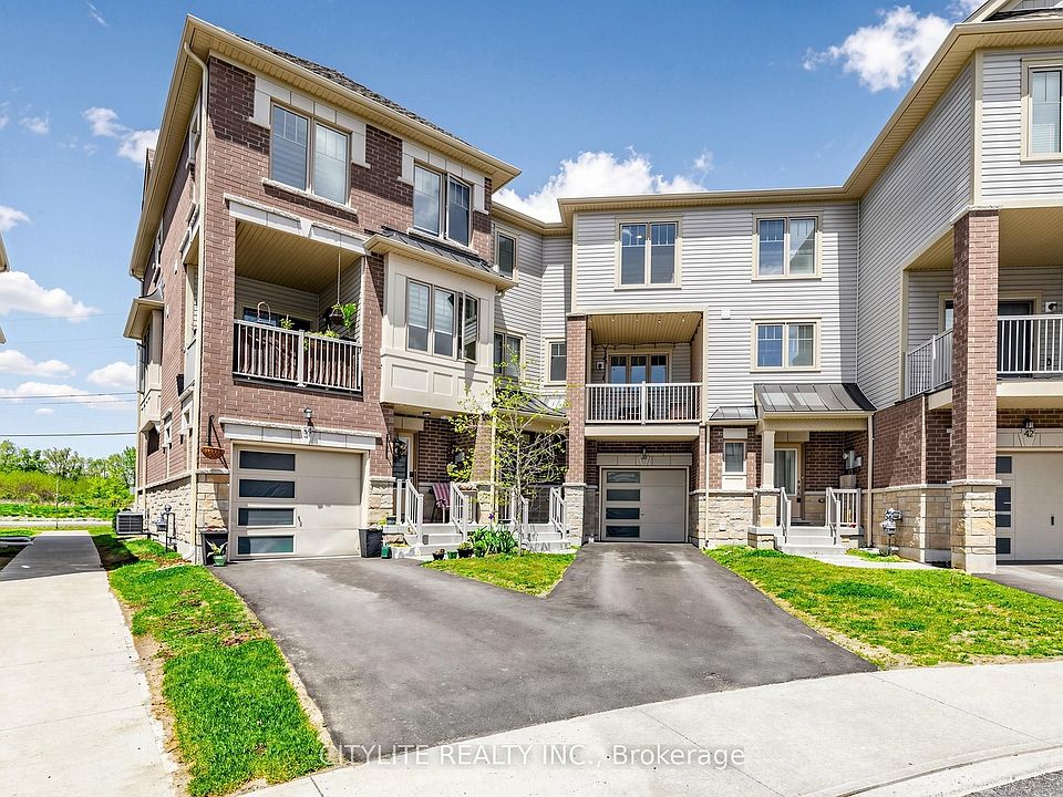 1st image of 38 Ambereen Pl